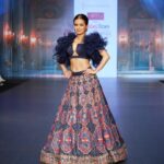 Avneet Kaur Instagram - My first time ever walking the ramp. Thank you @timesfashionweek for such an exhilarating experience ❤️ #showstopper for @houseofdeepthi ✨ MUAH @sonicsmakeup @hairbyradhika @houseofdeepthi @timesfashionweek @Timesfashionweek
