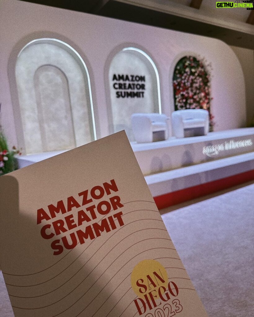 Aya Asahina Instagram - . . 昨日からサンディエゴで行われている、 Amazon creator summitに訪れています💓 . クリス・ジェンナーさんの貴重なお話を 聞く事ができました☻ . #amazonfashion #amazonで発見 #アマゾン　#pr @amazonfashionjp