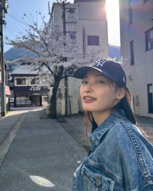 Aya Omasa Thumbnail - 11.9K Likes - Most Liked Instagram Photos