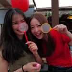 Aya Omasa Instagram - BBQ🍖✨ 友達家族で今年初BBQを！ 子供が年々増えて賑やかに👶 今年は何回出来るかなぁ〜！ #BBQ #餅つき#わたあめ