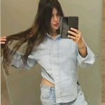 Ayesha Takia Instagram - Super baggy Double denim , Wild overnight braid curls hairrr... it's a vibe Okayyyy! 🤓🩵💙