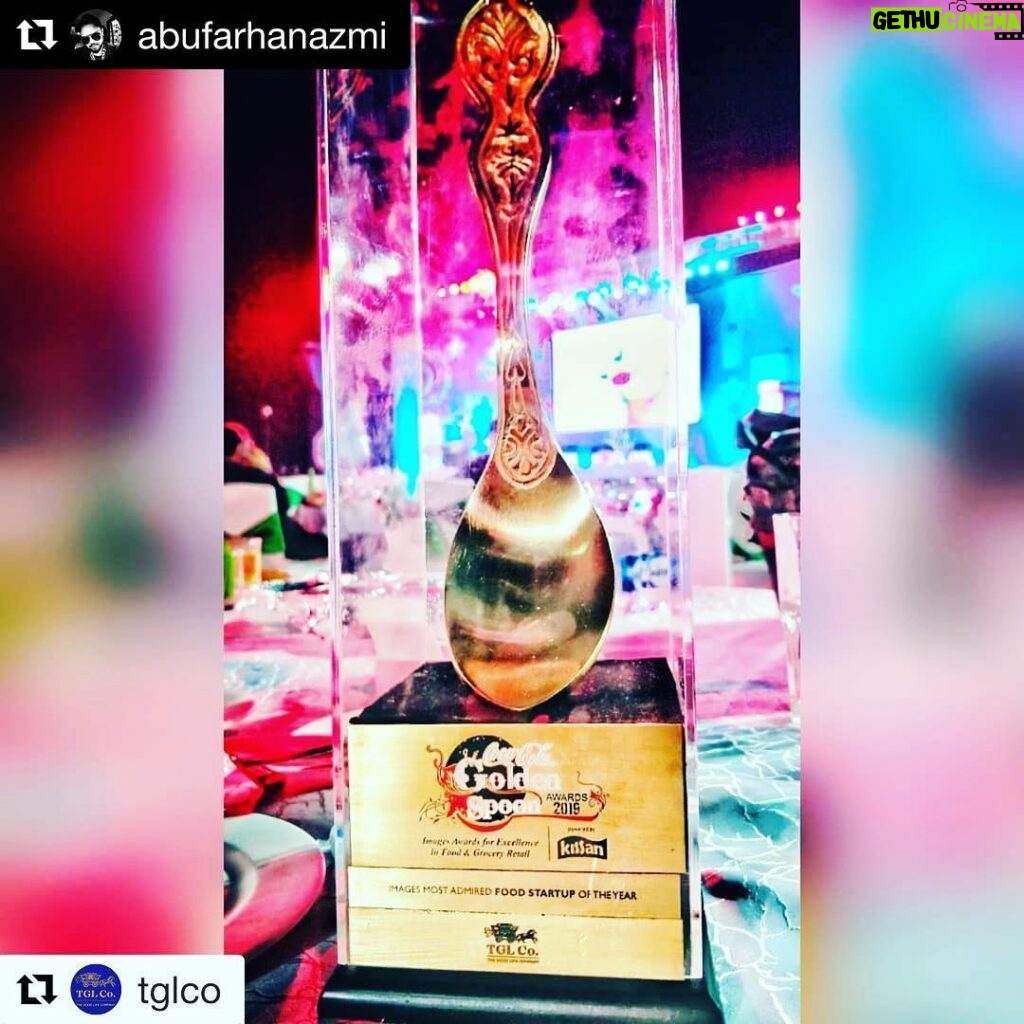 Ayesha Takia Instagram - Proud of u once again my love @abufarhanazmi #Repost @abufarhanazmi with @get_repost ・・・ ‘Most Admired #startup Of the year’ award goes to @tglco #Repost @tglco TGL CO. does me proud once again. Honoured to be titled "Most Admired Startup of the Year" at the Coco-Cola Golden Spoon #awards 2019 🏆 Congratulations to the entire team 🤟🏼🇮🇳🖤 @ayeshatakia @bhumandani @theshaqsterlife