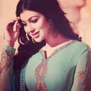 Ayesha Takia Instagram - 💙