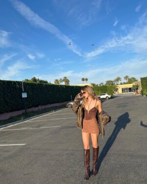 Azul Guaita Instagram - Ahora si, 
El dump de coachella
Ame ir con gente hermosa y además con ropa muy top de @hm styled by @dantealbertti.
