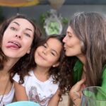 Bárbara Mori Instagram - Que mujeres tan bonitas.