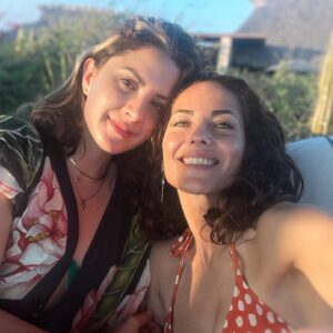 Bárbara Mori Instagram - Así o más deli…
@ivanamaria ❤️