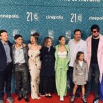 Bárbara Mori Instagram - Presentamos “Perdidos en la noche” en el @ficm. Muy emocionante verla aquí en Morelia con gran parte del equipo! Muy agradecida también con el festival y con todos los @pimientafilms por este hermoso recorrido. Les quiero mucho! Estrenamos este 14 de diciembre en cines!😍❤️🙌🏼