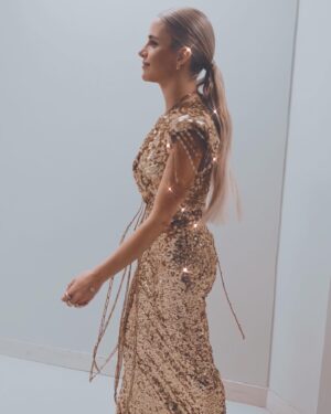 Büşra Pekin Instagram - Altın Kelebek dump