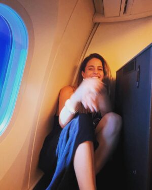 Büşra Pekin Instagram - Duyanlar duymayanlara iletirse.. Vatana geldim 🙏🫶 
/ I am back to Istanbul! 🥹