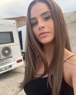 Büşra Pekin Instagram - New look! / Bu aralar böyleyim.