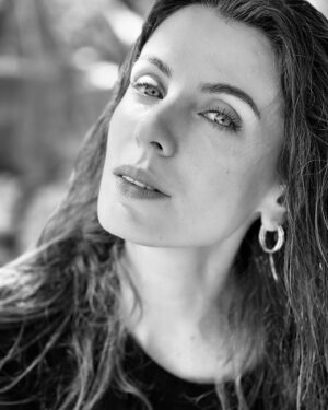 Başak Parlak Instagram - In black and white, there are more colours 🖤