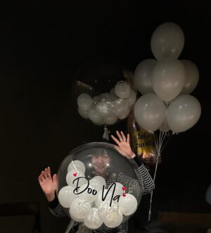 Bae Doona Instagram - Thank you guys for the birthday wishes! I felt blessed..♥️
생일 축하해주신 여러 분들께 감사합니다.
덕분에 사랑하는 친구들 지인들 가족들에게 불시의 서프라이즈파티도 선물받고 따뜻하고 행복한 생일주간을 보냈답니당..
