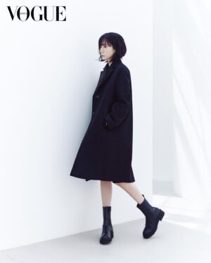 Bae Doona Instagram - @voguekorea Sep issue x KUHO
By @jangdukhwa