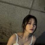 Baek Ji-heon Instagram - 밤산책