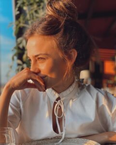 Bahar Şahin Instagram - O kadar güzel bir yerdeyim ki ✨