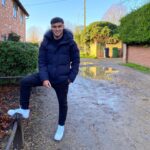 Bailey May Instagram - Happy with the weather today 😋