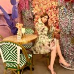 Ban Adnan Instagram - دائرتي صغيرة … لاني احب الجودة ، وليس الكمية…………. Dress: @karen_millen @vogacloset Shoes: @dolcegabbana