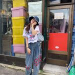 Bang Min-ah Instagram - ⠀ 더우면 다 포기하게 돼 겨울에 다시 가야지🤖