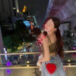 Bang Min-ah Instagram - 모녀셋 여행이었더랬다 🌹