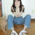 Bang Min-ah Instagram - ⠀ #광고 #onitsukatiger #덴티그레스트렙 🌴 오니츠카 여름을 잘부탁해 🩴