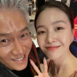 Bang Min-ah Instagram - ⠀ 화사한그녀 보시면서 많이 웃어주셔서 정말 행복했습니다🌹