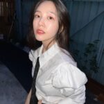 Bang Min-ah Instagram - 올 가을엔 화사한것도 괜찮은듯?🕺🏻🌹
