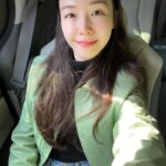 Bang Min-ah Instagram - 날씨 너무 좋자냐 🧃