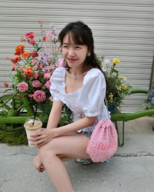 Bang Min-ah Thumbnail - 25.8K Likes - Top Liked Instagram Posts and Photos
