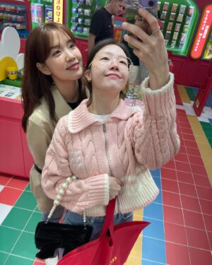 Bang Min-ah Thumbnail - 18.7K Likes - Top Liked Instagram Posts and Photos