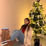 Bang Min-ah Instagram - 메리크리스마스 🎄🎅🏼🦌🥂❤️‍🔥