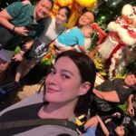 Bea Alonzo Instagram - Singapore will always be one of my favorite travel destinations. You’ll never run out of things to do, especially when traveling with family. Here are some snippets of our last trip to Singapore to celebrate the Chinese New Year! Thank you, @discover_grp, for always making sure that our trips are spot on and for booking everything ahead. From the service van (we can no longer travel as a family without a van because of my mom’s condition), our interconnecting family rooms, and our universal studios and night safari tickets! You never disappoint and go beyond for your travelers! I love love love the service! Check out their IG! @discover_grp @discoverwithmex