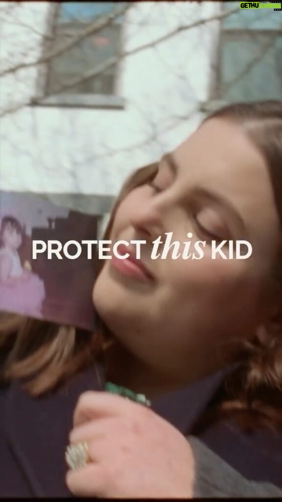 Beanie Feldstein Instagram - This kid is Beanie. This kid found her voice. This kid is all of us. #protectthiskid Director: @graceinthematrix