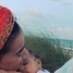 Beatriz Luengo Instagram – Ser MADRE es dar vida y volver a nacer tú al mismo tiempo🦋
Feliz día a todas las madres del mundo que lo hacen lo mejor que saben 💕