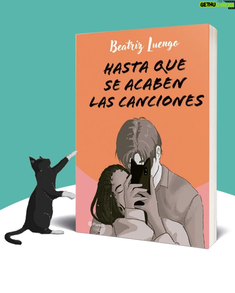 Beatriz Luengo Instagram - Hasta que se acaben las canciones 📕 #newbook