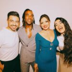 Beatriz Luengo Instagram - Fotos de mi teléfono en el Miami Film Festival 🌟 #documentary #patriayvida #thepowerofmusic Todas son de @basiliosilvaphoto menos el perro que se fotografió solo 🤣