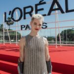 Bebe Vio Instagram - Al Festival del Cinema di Cannes per rompere… i canoni di bellezza! ✨🦾😄 Make up and hair: @lorealparis @craighamiltonartistry Dress: @dior Jewels: @damianiofficial