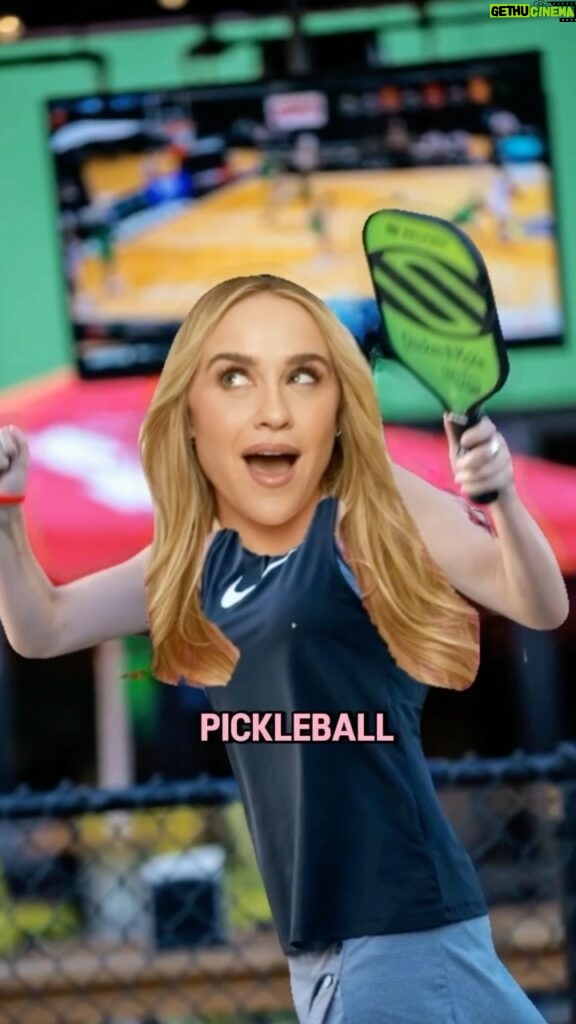 Becca Tobin Instagram - Where my Pickleball playin ladies at?! Raise your hand if you play. 🙋🏼‍♀️ #itwasalladream #pickleball #ladygang #beccatobin #games #podcast #pickleballislife #pickleballrocks #theladygang #sports #girlsdoingsports #biggie