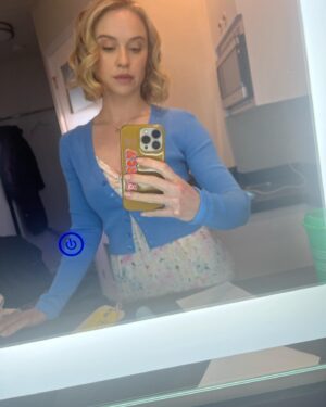 Becca Tobin Instagram - Tonight is the night! #theweddingcontract is on @hallmarkchannel ✡️ I’m so proud of my Jewish heritage and beyond grateful to have been able to represent it in this movie. Who’s watching?!