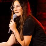 Belén Mora Instagram - ¿Listos para un momento de diversión? 🌟 Déjate llevar por el encanto de @belenaza_ y @totoacunaoficial , y acompáñanos en un paseo visual a través de sus mejores momentos en el Comedy. ¡Risas, complicidad y buen rollo te esperan! 🥳✨️ 💬Déjanos saber en los comentarios si fuiste parte de este show ✨️ 📸@tomvs_fps #Belenaza #TotoAcuña #ComedyRestobar #Comedy #comedia #panorama