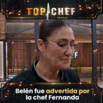 Belén Mora Instagram - “No se mande un Pincoya” Mientras se preparaba para enfrentarse a Alonso en un duelo culinario, Belén recibió una advertencia sorpresiva de la chef Fernanda😱 #TopChefCHV 🔪