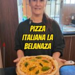 Belén Mora Instagram - Lo que tanto me pidieron! Pizza - 350 grs harina ( sin polvos) - 220 ml agua - 5 g levadura - 6 g sal - chorrazo de aceite de oliva. Amasala a mano 10-15 min o en amasadora 8 minutos y dejala reposar el tiempo que quieras ( minimo 30 min) Al horno fuerte al maximo con todo por 12-15 minutos o hasta que veas que los bordes estan doraditos y el queso chirriando Si le pones albahaca o rucula, lo pones cuando la saques del horno. Cualquier pregunta escriba aca abajito ! ⬇️⬇️⬇️