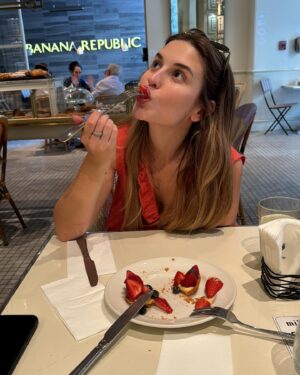 Belén Soto Instagram - 🌊💙🪐💫