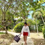 Bela Padilla Instagram - @amoritaresortbohol ❤️🌸 Always the best time here 😊