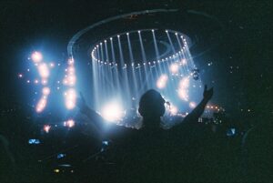 Bella Ramsey Instagram - Eurovision 2023 on film 🎞️🕺🌈
