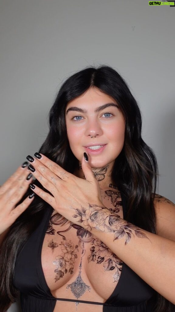 Belle Hassan Instagram - FAKE TATTOO TUTORIAL ✌🏼🤍