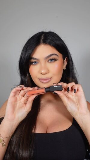 Belle Hassan Instagram - Confidence level: video with no filter 🙌🏼 

All products are @mavenbeauty @novabeauty AD