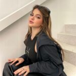 Belle Longwell Instagram - 😄 @fashionnova . . . . . essa peça é única demais, eu amo ♓️ FashionNovaPartner