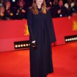 Benedetta Porcaroli Instagram - Thanks to the @berlinale and the @europeanfilmpromotion for having me as a Shooting Star 2023. So honoured 🐇 E grazie ai miei immancabili @gucci @pomellato @peggyrice @lorenzodelia @fiamma_consorti Bello portarvi sempre con me. Berlino non ti ringrazio perché sei bella ma fredda 🥶