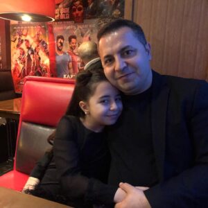 Beren Gökyıldız Instagram - İyiki doğdun iyiki babammm...❤️❤️❤️❤️❤️❤️❤️❤️❤️ @ejder_gokyildiz