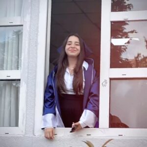 Beren Gökyıldız Instagram - 🎓🎓🎓